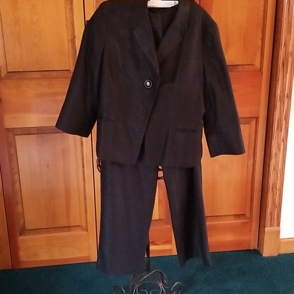 Suit